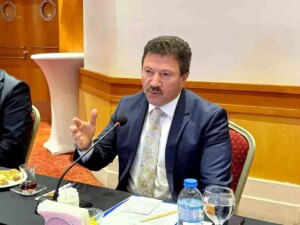 esnaf ve sanatkarlar toplantisi antalyada v5qSXMmB.jpg