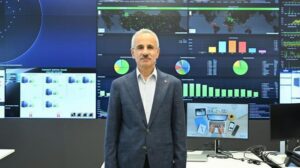 mobil ve sabit hatlardan 818 milyar dakika gorusuldu 7i32k422.jpg